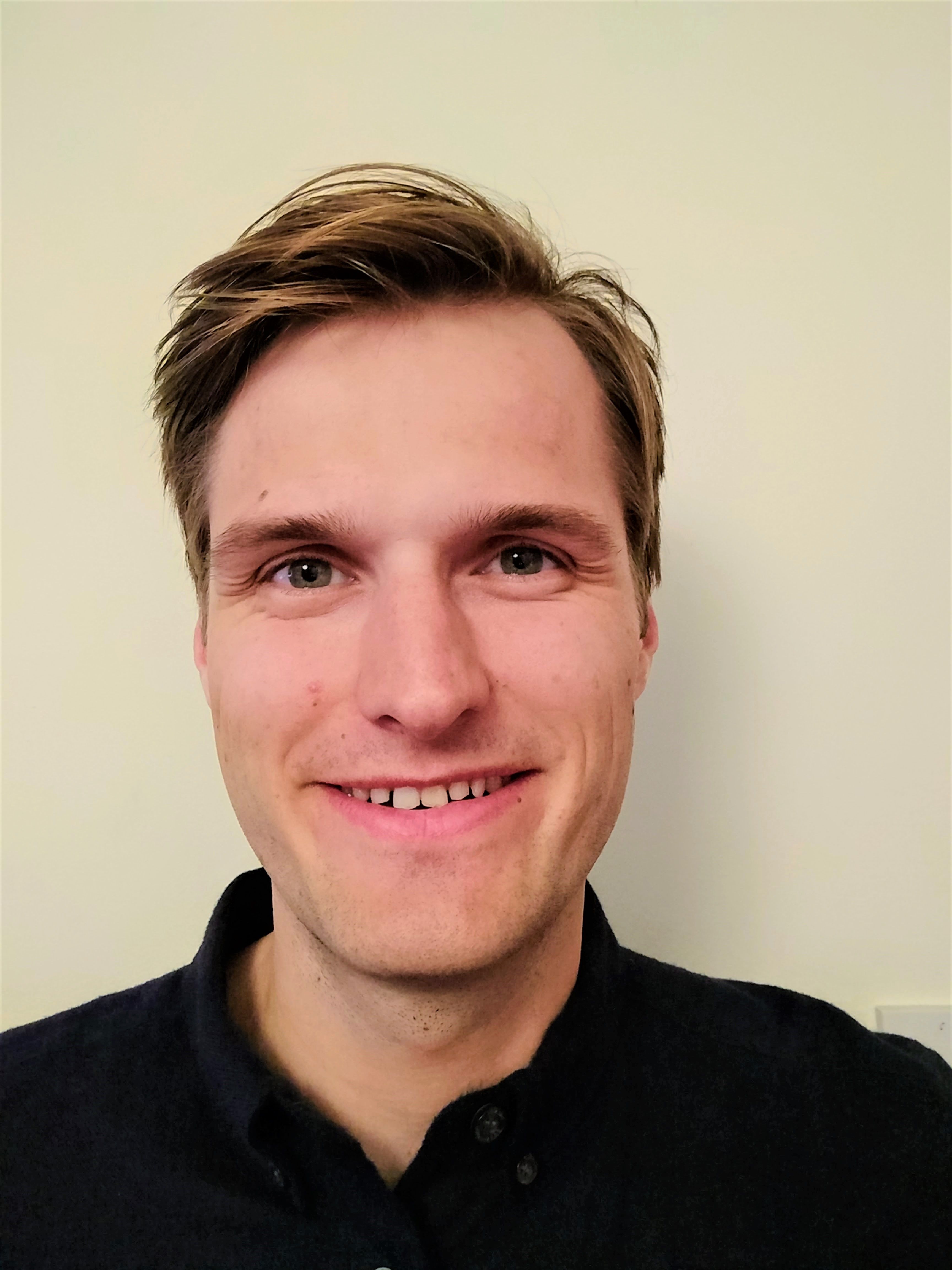 Dr David Hodkin